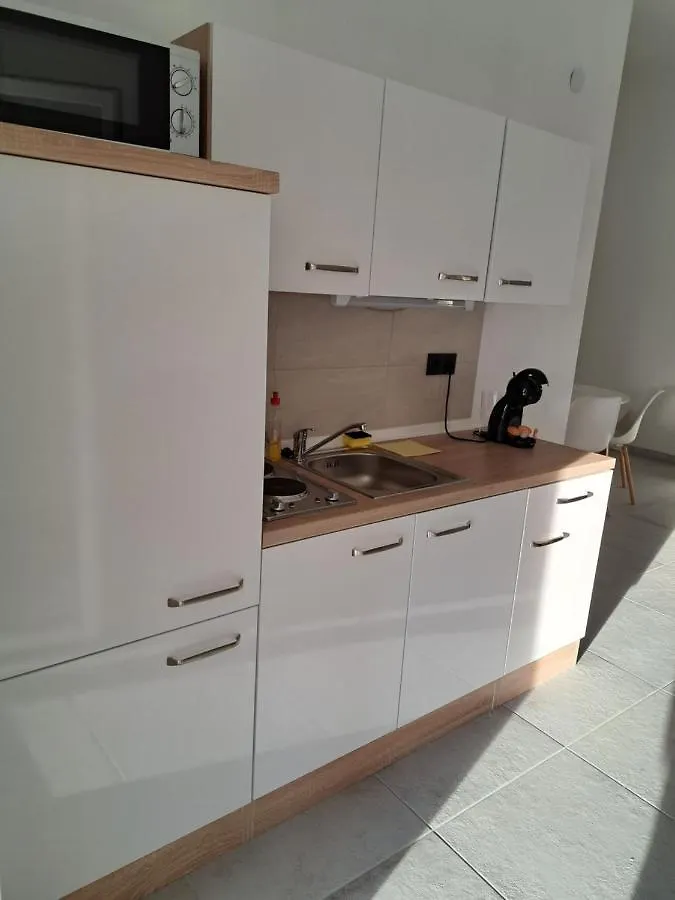 Mala Smokva Apartment Vir