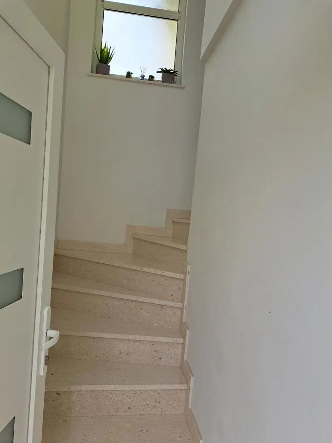 Mala Smokva Apartment Vir