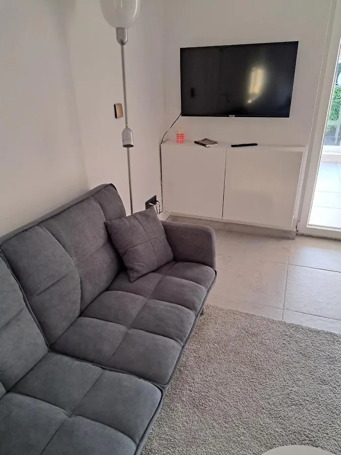 Mala Smokva Apartment Vir